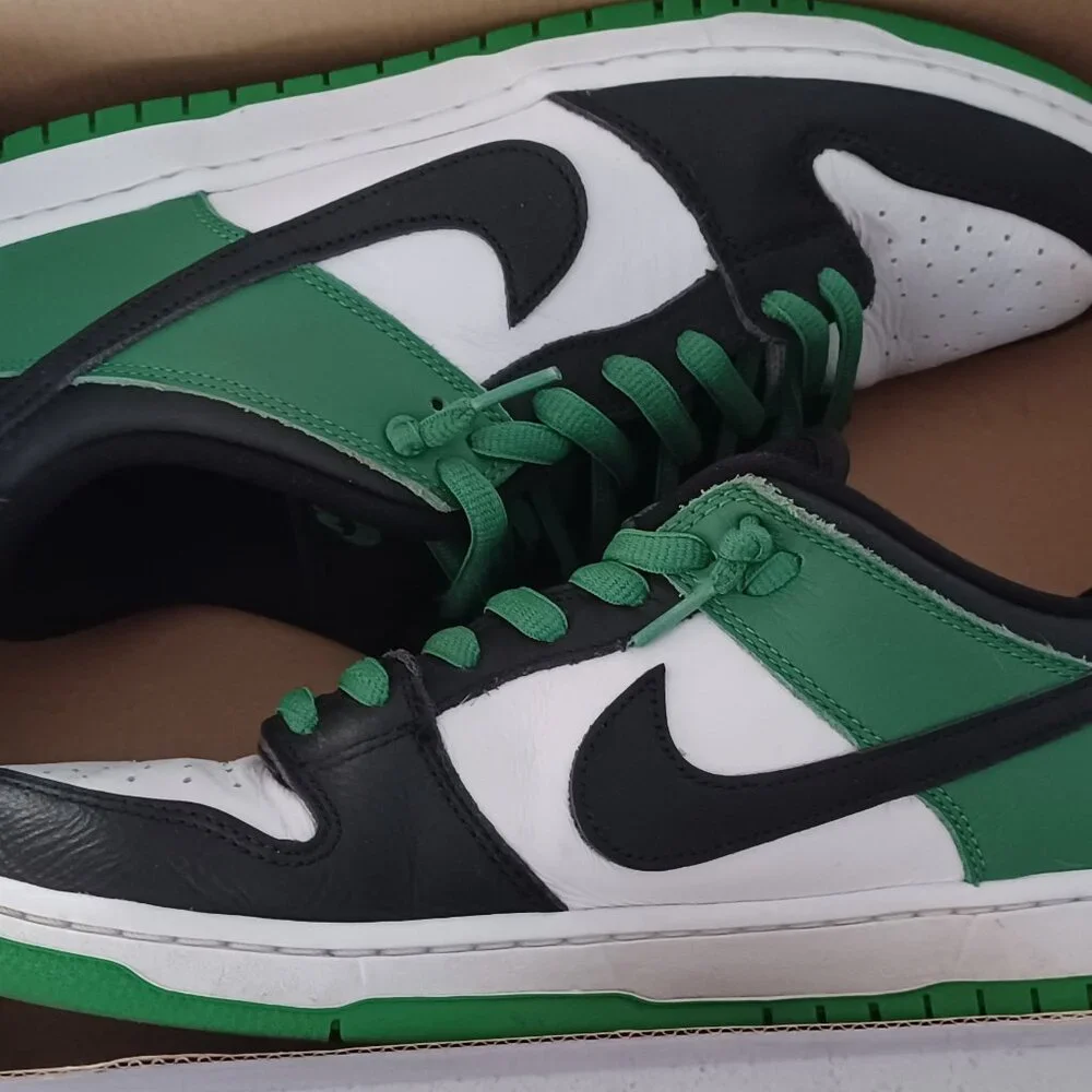 NIKE SB Dunk Low Pro - men's size US 11 - classic green black white - Picture 12 of 16